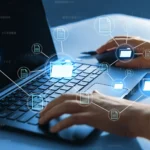 données des véhicules un ordinateurs avec plusieurs données interconnectées